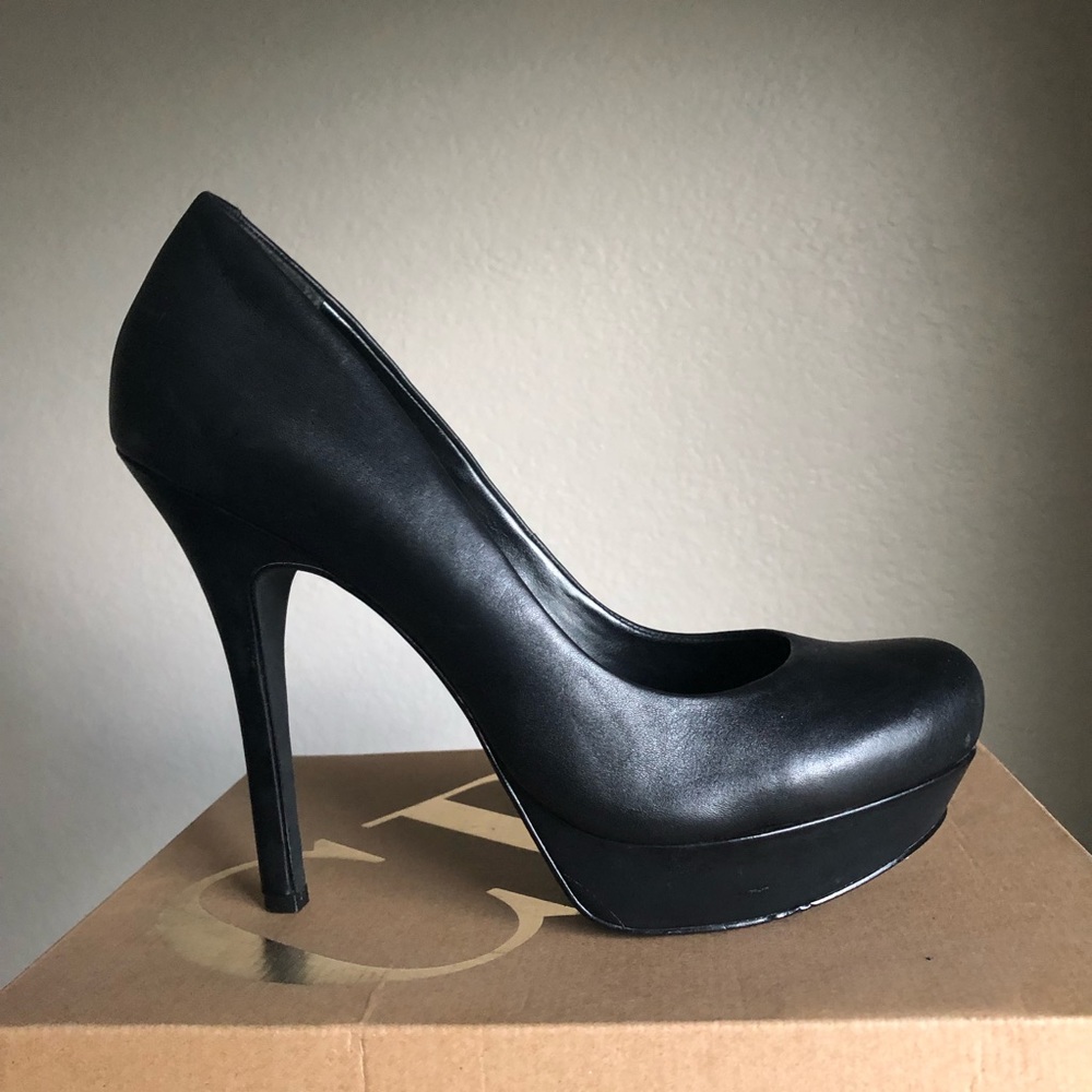 Jessica Simpson Platform Pumps